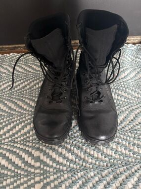 Rocky Sv2 Combat Boots - Size 8 Men’s